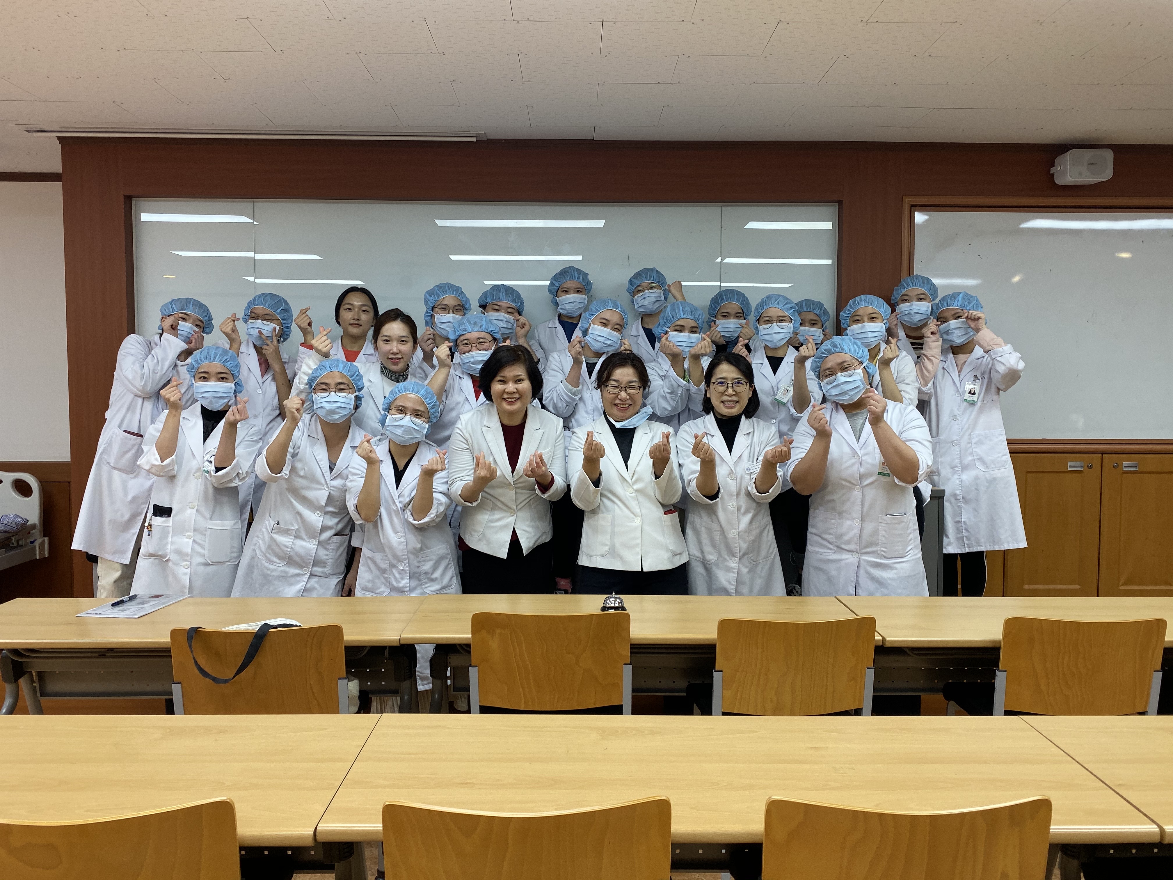 비교과프로그램운영 - 돼지 심혈관 해부 체험 에 대한 1번째 이미지입니다.